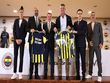 arsaVev ile Fenerbahçe Kadın Futbol Takımı Arasındaki Sponsorluk Anlaşmasının İmza Töreni Düzenlendi