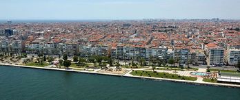 İzmir'de en fazla konut stoku Karşıyaka'da bulunuyor