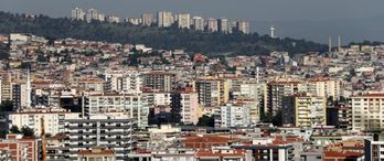 İzmir'de konut satışları yüzde 43 oranında düştü