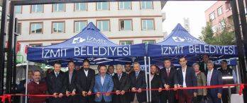İzmit’e Asansörlü Otopark!