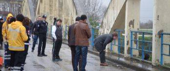 Eski Sakarya Köprüsü Kaderine Terk Edildi!