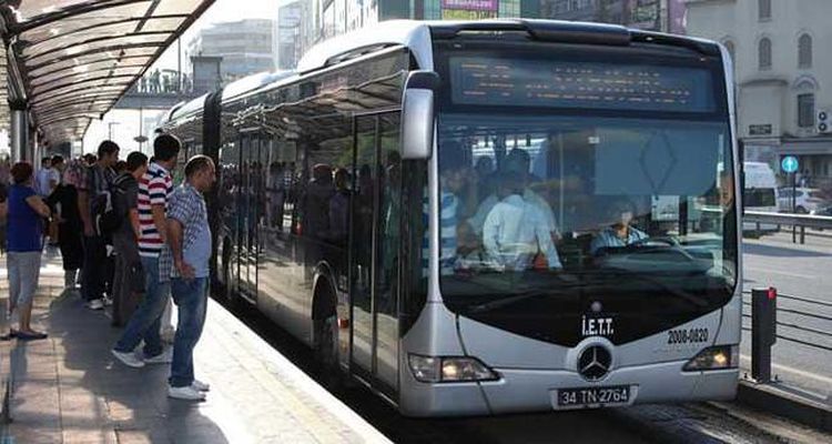 İstanbul'da Toplu Taşıma Yarın Geceye Kadar Ücretsiz