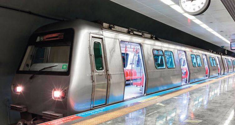 Kartal Kaynarca Metrosu'nda İlk