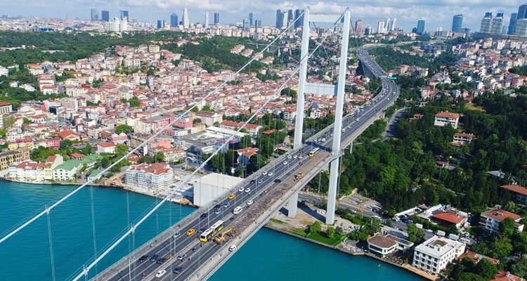 15 Temmuz Şehitler Köprüsündeki Çalışmalar İstanbul'u Felç Etti!