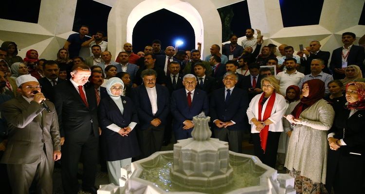 Cumhurbaşkanı Erdoğan Şehitler Anıtı'nın açılışını yaptı
