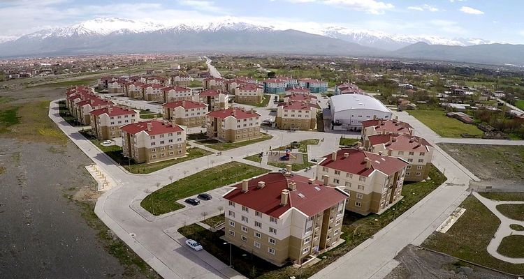 TOKİ Erzincan’da 137 konutluk projeye imza atacak