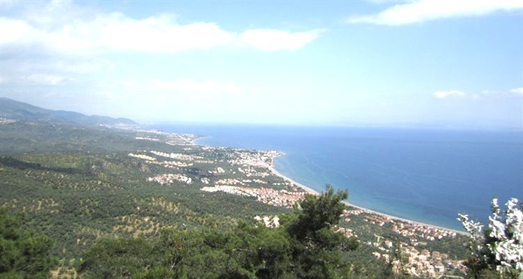 Edremit Körfezi'ne İstanbul ve Ankaralılar ilgi gösteriyor