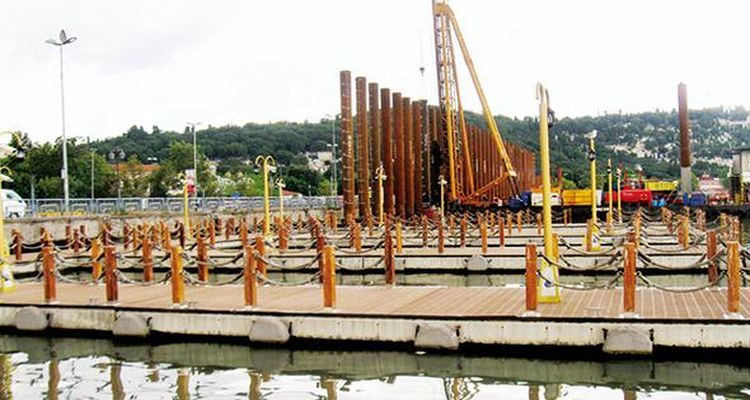 Eyüp-Eminönü Tramvay Hattı için Haliç’e 42 kazık çakıldı 