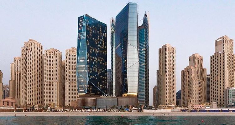 Tabanlıoğlu Crystal Towers ile Dubai’ye imzasını attı