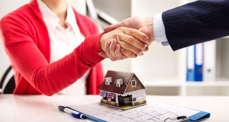 Yabancılar Türkiye'den ev almaya devam ediyor