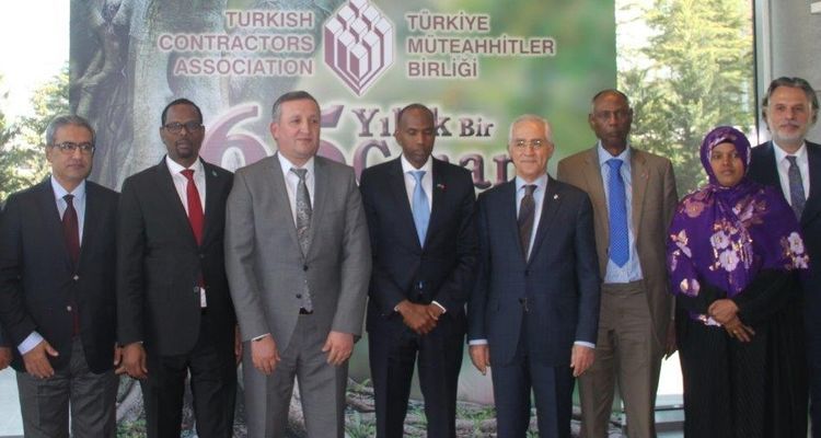 Somali Türk müteahhitleri bekliyor