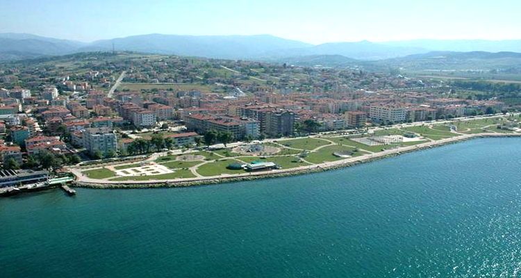 Yalova Kadıköy Belediyesi 2 arsasını 7.9 milyon liraya satışa çıkardı