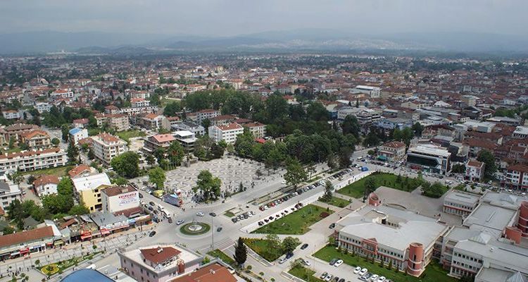 Düzce'de icradan satılık gayrimenkul