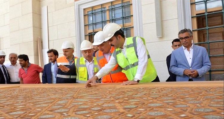 Bakanı Kurum Çamlıca Camii’nde incelemelerde bulundu