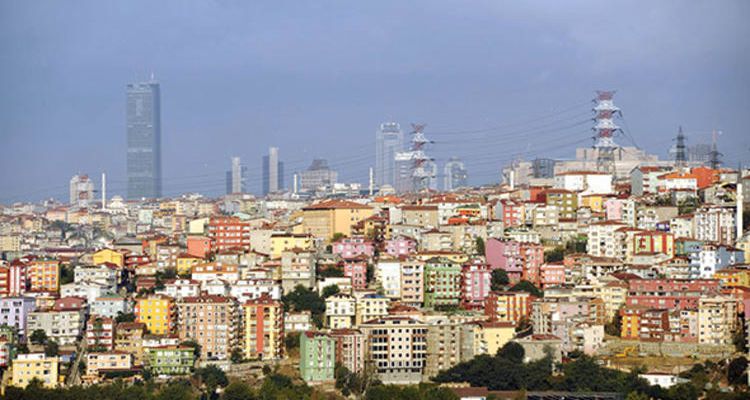 İstanbul'da imar barışıyla ilk tapular verildi