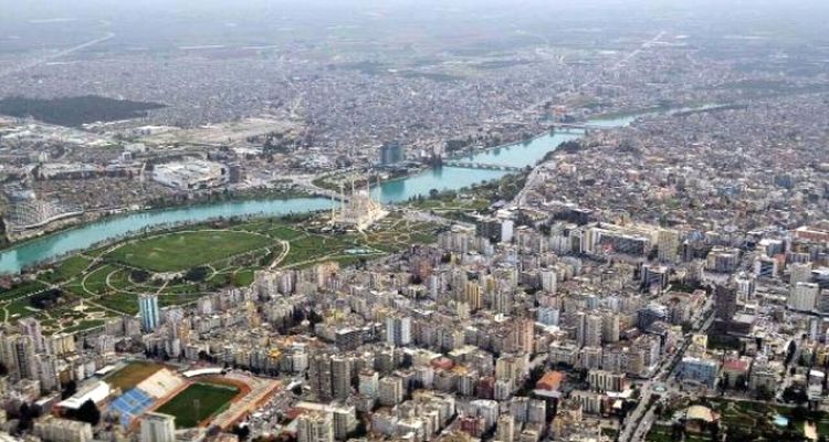 Adana'da konut fiyatları değer kaybetti