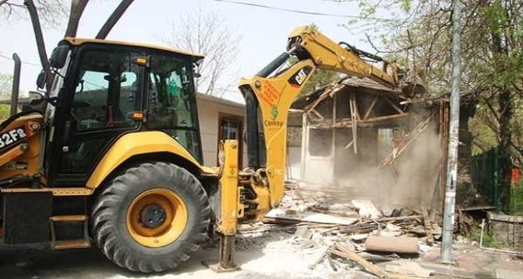 Çankaya'da gecekondu yıkımları devam ediyor