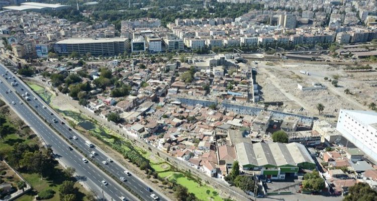 İzmir Ege Mahallesi'nde kentsel dönüşüm ne zaman başlayacak?