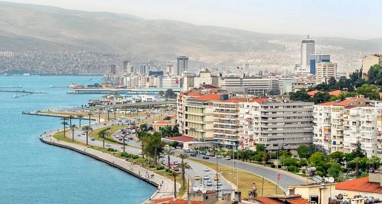 İranlı yatırımcılar İzmir'i tercih ediyor