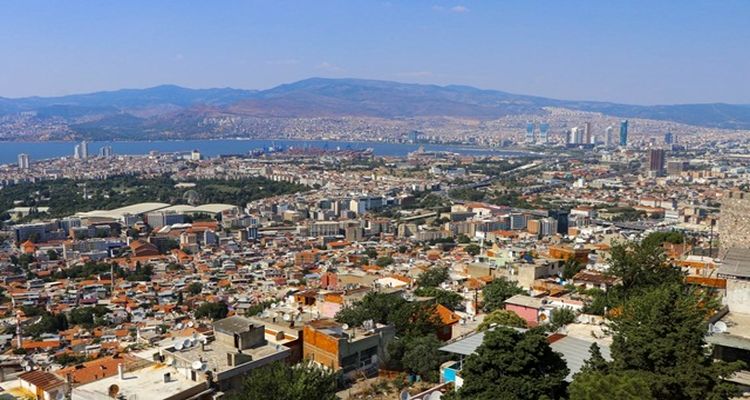 İzmir'de en çok kiralık ev Bornova'da aranıyor