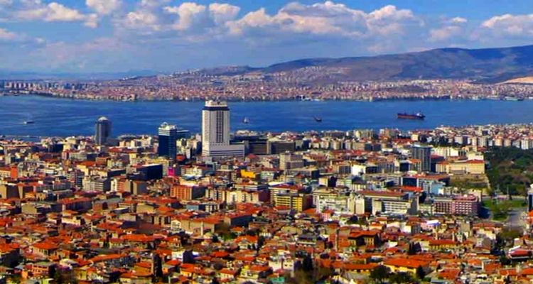 İzmir'de salgın sonrası konut satışlarının artması bekleniyor