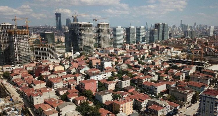 Türkiye nüfusunun büyük bölümü deprem bölgesinde yaşıyor