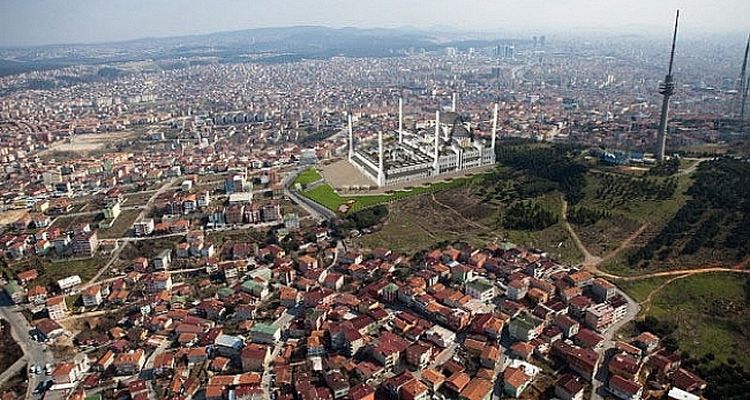 Üsküdar Kirazlıtepe'de kentsel dönüşüm etap etap sürüyor