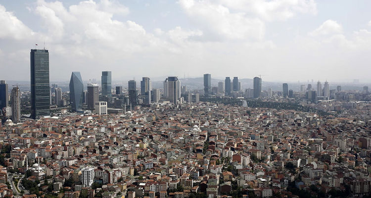 İstanbul'da eski deprem yönetmeliğine uygun 790 bin bina var