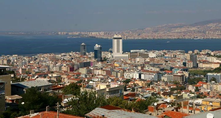 İzmir'de konut fiyatlarının 2022'de daha da artması bekleniyor
