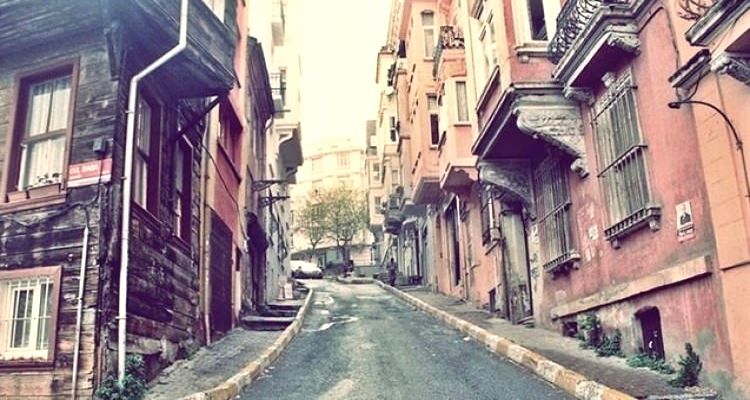 Beyoğlu'ndaki Bu Riskli Alanların İmar Planı Askıda