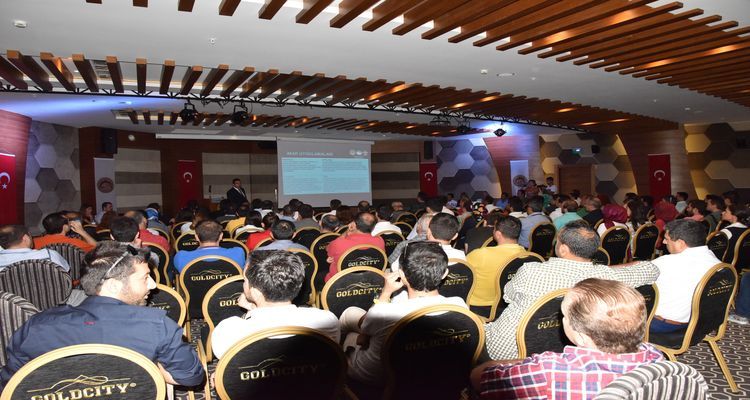 Alanya’da “Yapılaşmaya Esas Plan Hükümleri” Semineri