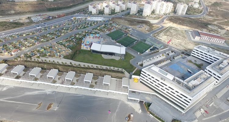 Başakşehir Ticaret ve Eğitim Portalı’nda Teslimler Başladı