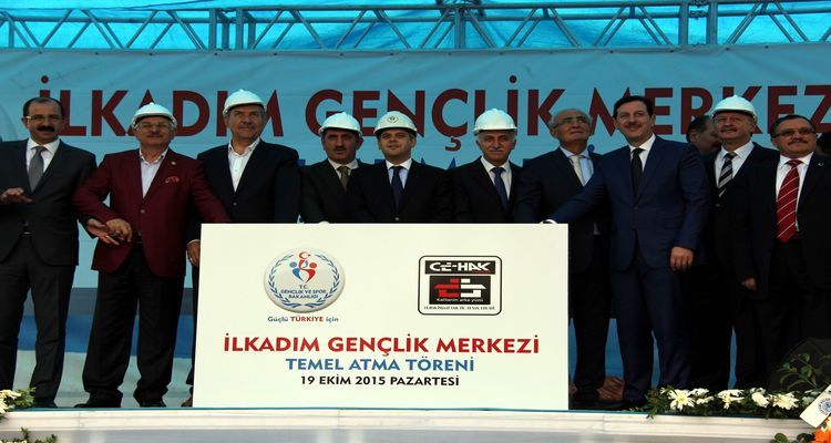 Türkiye’nin En Büyük Gençlik Merkezi’nin Temeli Samsun’da Atıldı!