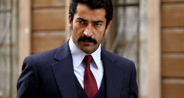 Kenan İmirzalıoğlu 1 Milyon TL’ye Tarihi Ev Aldı