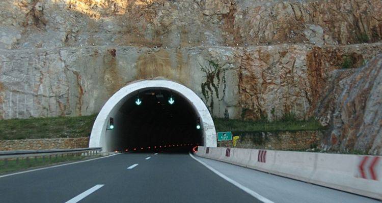 Karadeniz ile Akdeniz Arasına 18 Ulaşım Koridoru!
