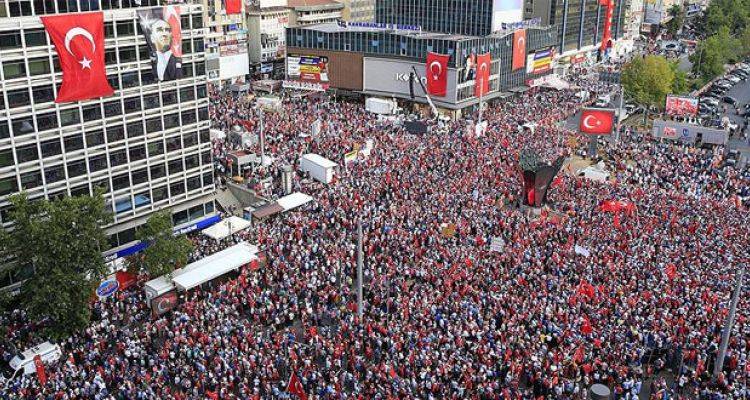 Ankara Büyükşehir Belediyesi'nden Şehit Yakınlarına Konut