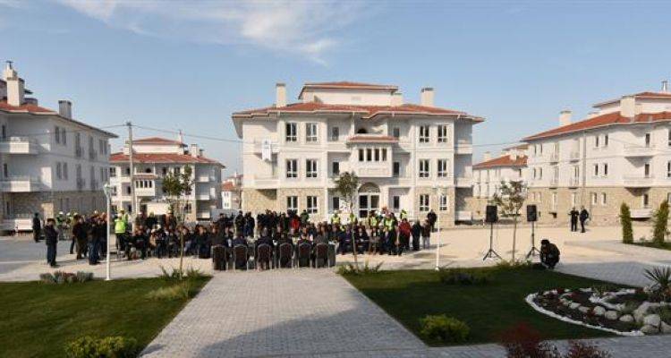 Çeşme Residere TOKİ Evlerinde Peşinat Düştü!