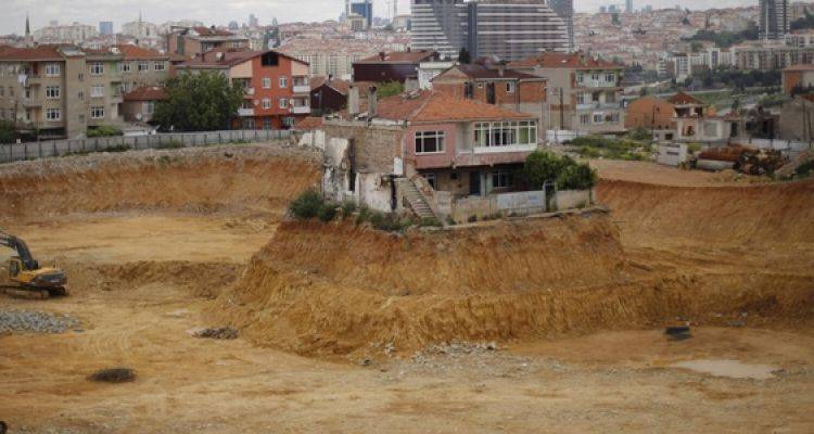 Bakanlık Fikirtepe'de Dönüşüme Ortak Oldu