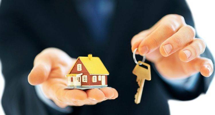 Emlak Komisyoncularına Düzenleme Yolda