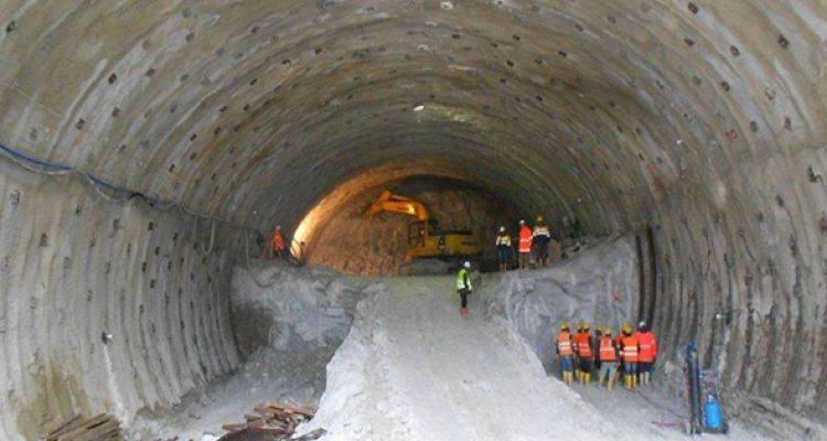 Dev Otoyol Projesinin Üçte Biri Tamamlandı