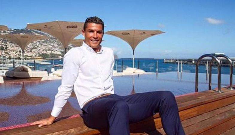 Ronaldo Madeira Adası'nda Otel Açtı
