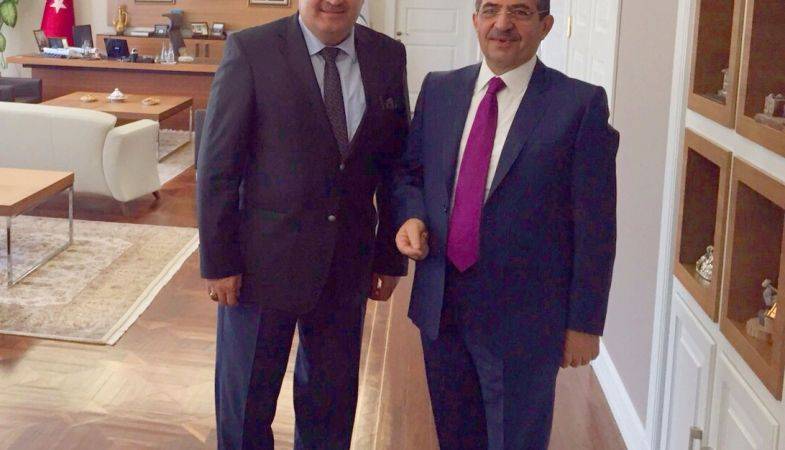 Yunusemre Kentsel Dönüşüme Bakan Güllüce’den Tam Destek!
