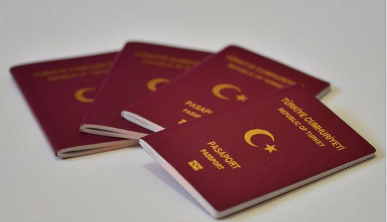 Türkiye Ukrayna Vatandaşlarına Vizesiz Kalış Süresini Uzattı