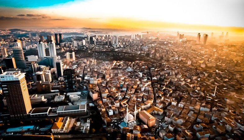 Stok Coştu Bankalar Emlakçılığa Soyundu!