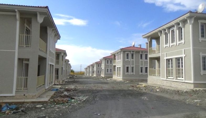 Erzincan Üzümlü'deki 363 Konutun İhalesi Yapıldı