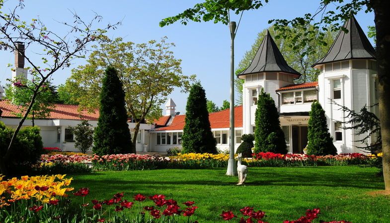 İBB, 5 Sosyal Tesisin İşletmesi İçin İhaleye Gidiyor