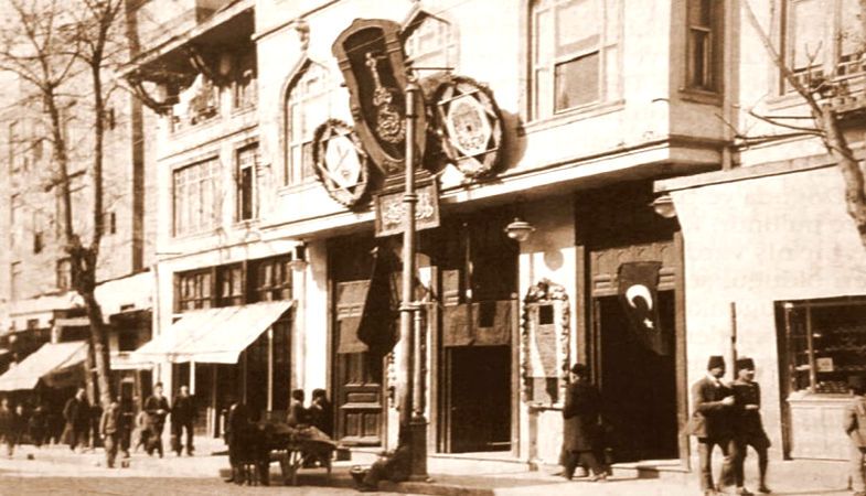 Asırlık Ferrah Sineması İhaleye Çıkıyor