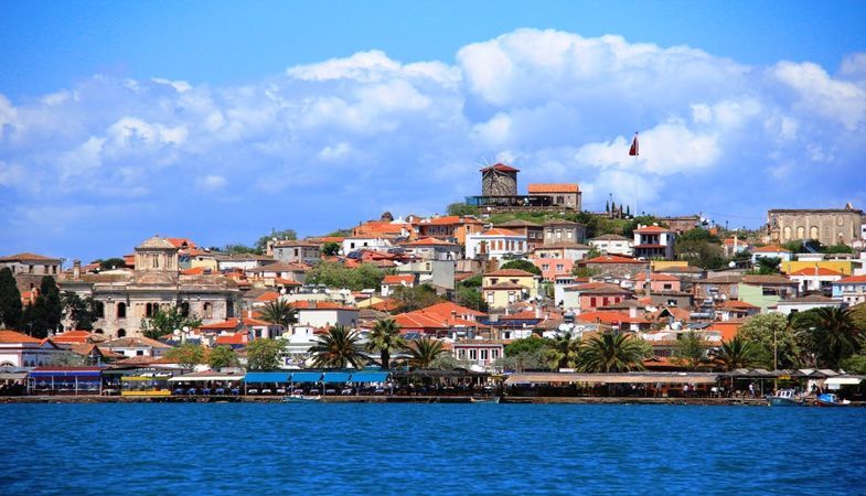 Ayvalık Milli Emlak Müdürlüğü Çamoba’daki taşınmazını satacak