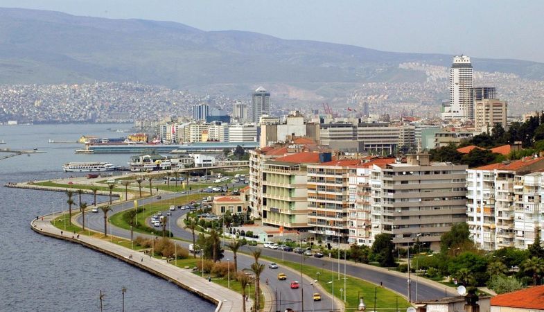 İzmir Defterdarlığı ortaokul binası inşaatını ihale çıkaracak