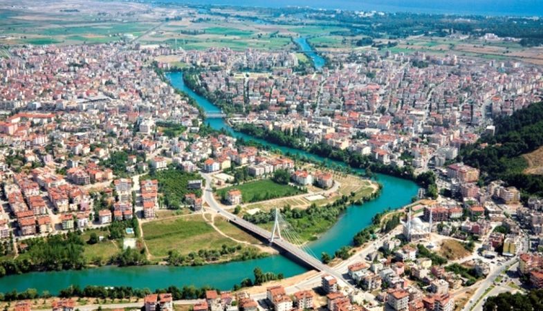 Manavgat'ta satılık arsa